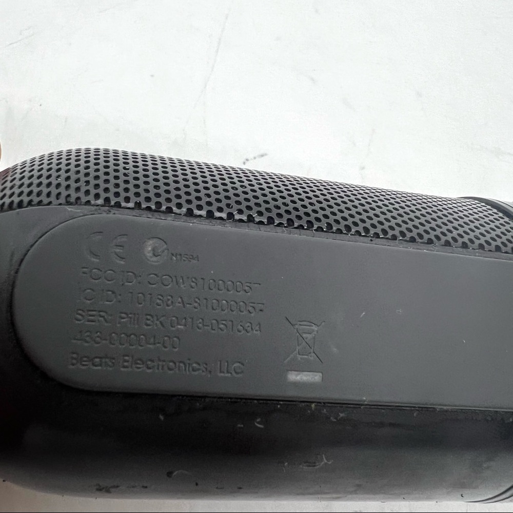 Beats by Dr. Dre Pill Speaker Wireless Bluetooth Black Tested Working #6. - Picture 8 of 9